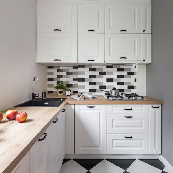 Small Kitchen Remodeling in Santa Clarita